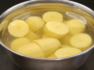 JAHZKITCHEN Halved Potatoes