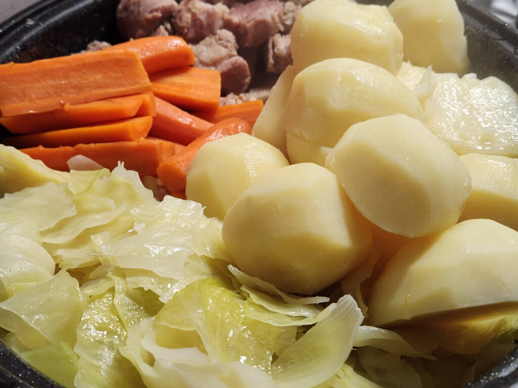 JAHZKITCHEN Roasting Pan Boiled Dinner