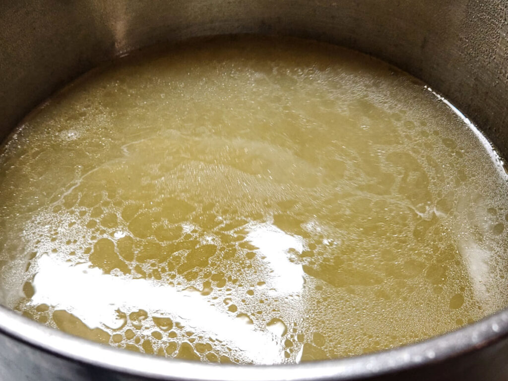 JAHZKITCHEN Strained Boiled Dinner Broth