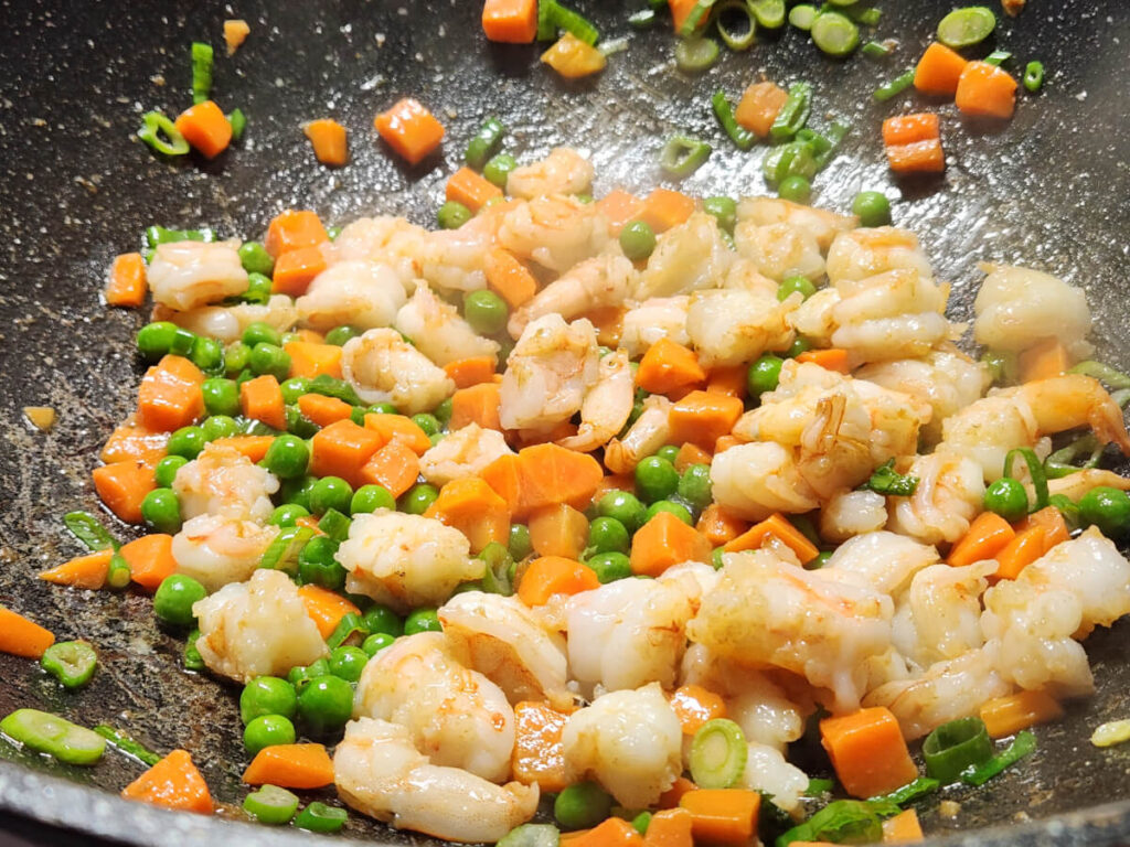 JAHZKITCHEN Wok Frying Chopped Shrimp, Carrots, Peas, and Green Onions