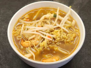 JAHZKITCHEN Beef Kang Shi Fu Ramen with Shrimp, Mushrooms and Bean Sprouts