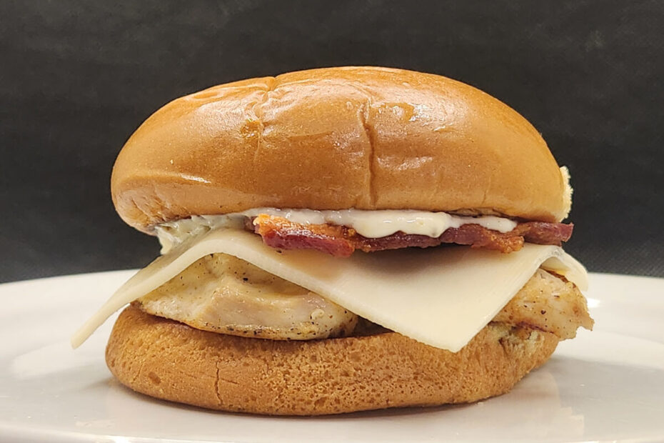 JAHZKITCHEN Bacon & Swiss Chicken Burger