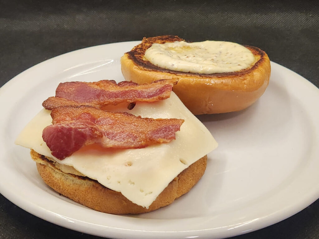 JAHZKITCHEN Open Face Bacon & Swiss Chicken Burger