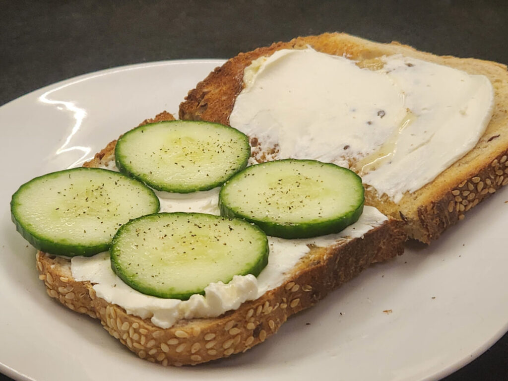 JAHZKITCHEN Open Face Cream Cheese Toast with Cucumbers