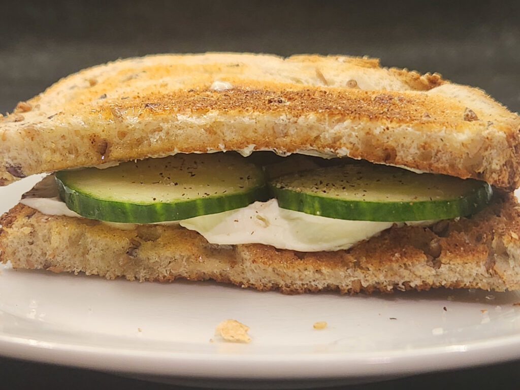 JAHZKITCHEN Toasted Cream Cheese & Cucumber Sandwich