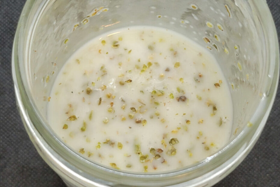 Emulsified Ladolemono Greek Dressing