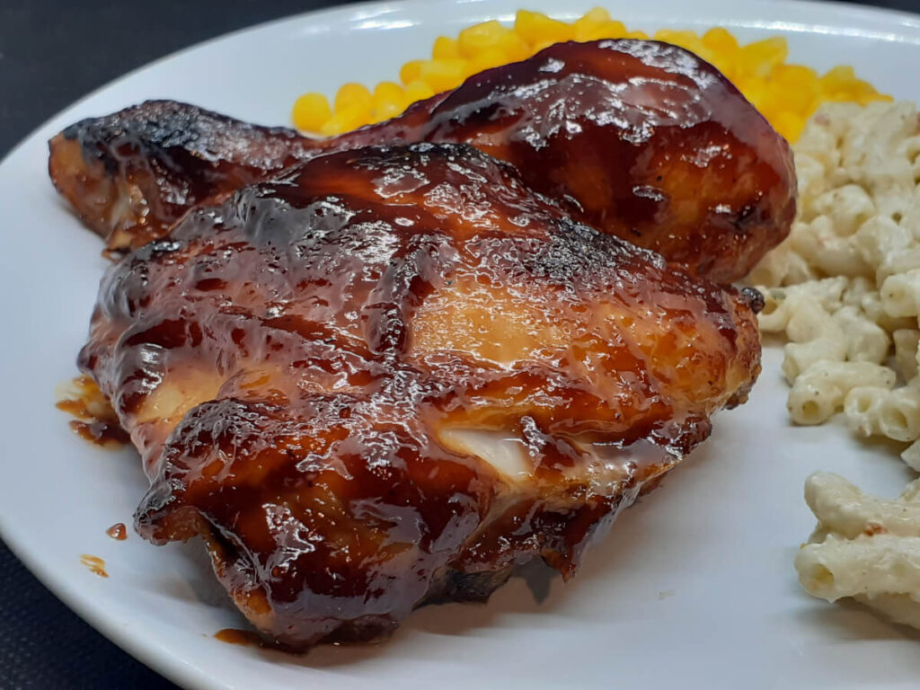 JAHZKITCHEN Berry BBQ Chicken with Corn and Pasta Salad JAHZKITCHEN Berry BBQ Chicken with Corn and Pasta Salad
