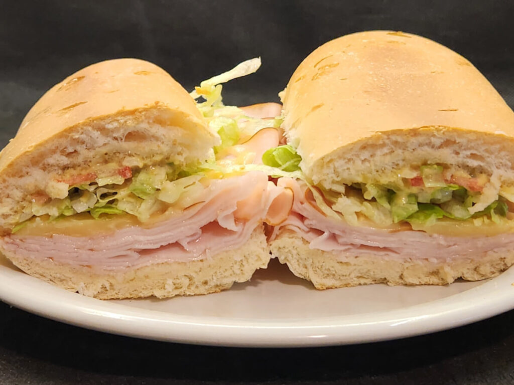 JAHZKITCHEN Plated Deli Turkey Ovensub