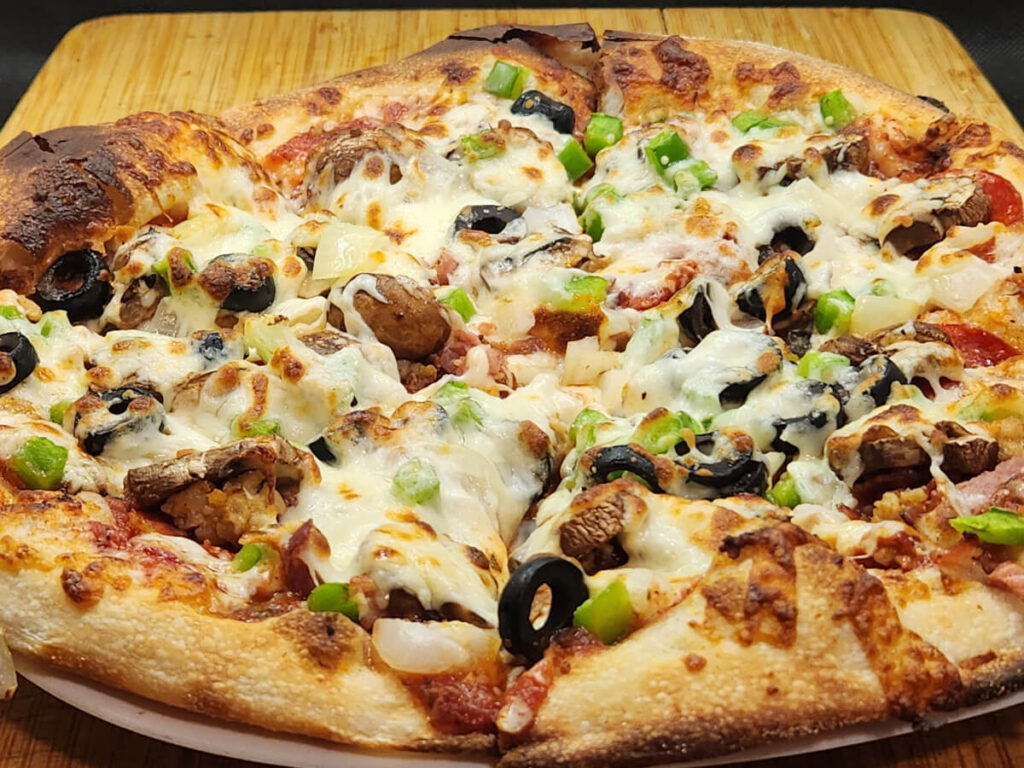 JAHZKITCHEN Sliced Pizza with the Works